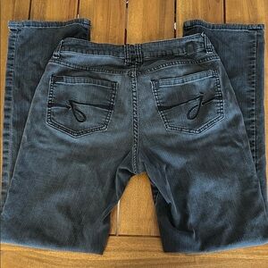 VTG relaxed straight leg black wash embroidered jeans 10/30